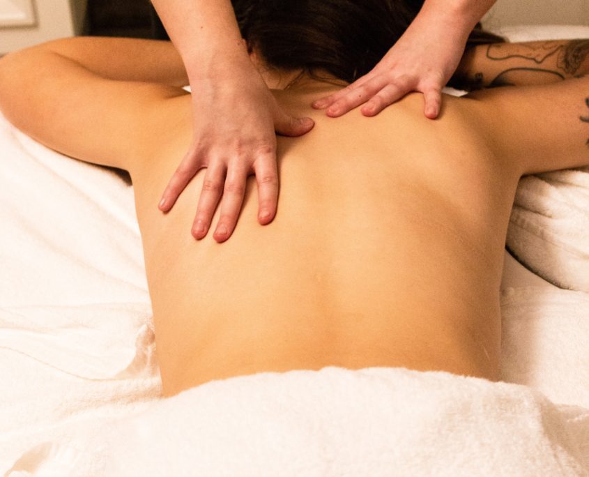 Schoudermassage behandeling Utrecht